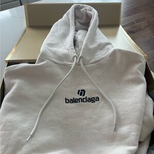 Balenciaga Men’s Medium Cream Hoodie